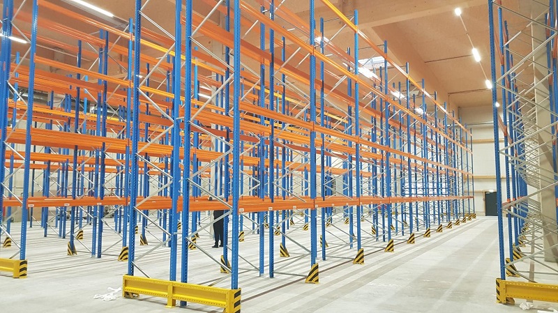 How to use the warehouse capacity safely and efficiently?