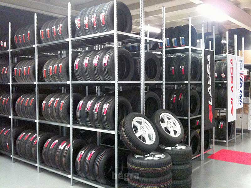 How to store tire racks efficiently in the warehouse?
