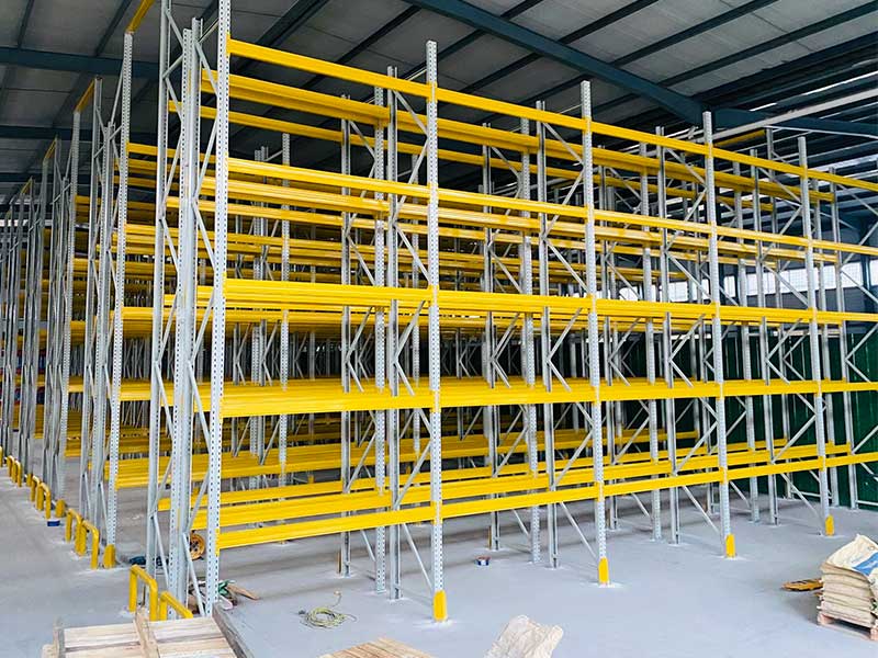 The Importance of Material Selection and Process of Pallet Shelf