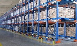 What is the difference between aisle warehouse shelving and shuttle storage shelving?