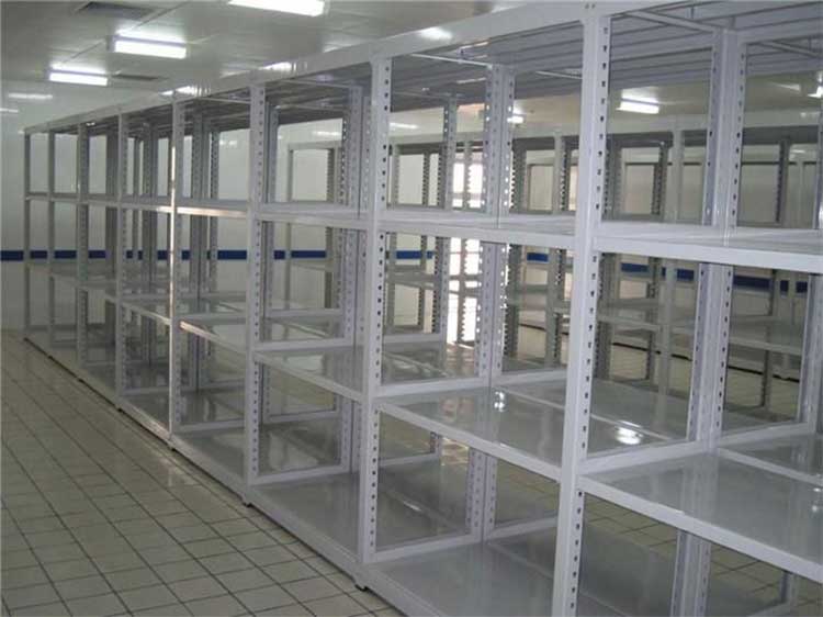 5000kg per bay warehouse steel medium duty longspan shelves Featured Image