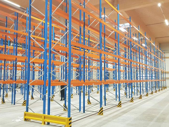 3 factors need to be considered in customizing heavy duty bulk storage rack