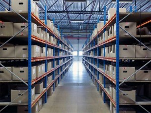 Medium duty 900 mm long span racking unit