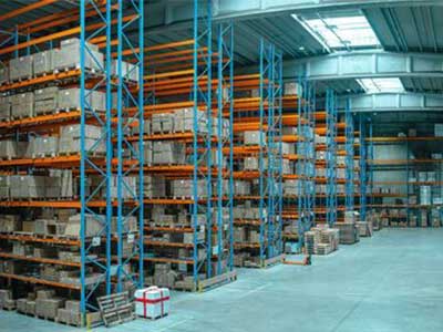 8 Differences Between Small vs. Large Business Warehousing