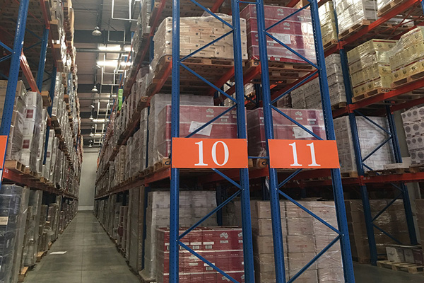 very-narrow-aisle-racking03-5