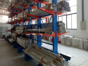 Warehouse Cantilever Racking Systems for Pipe Storage