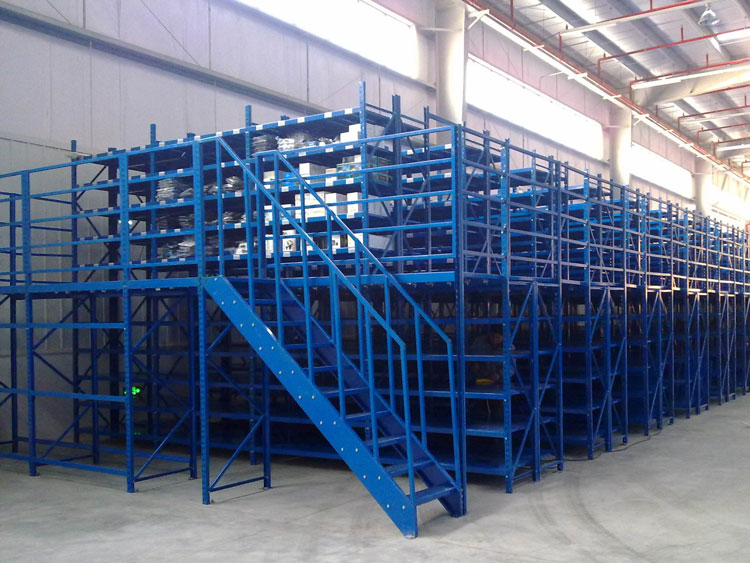 Customized steel mezzanines with stronger steel frame structure