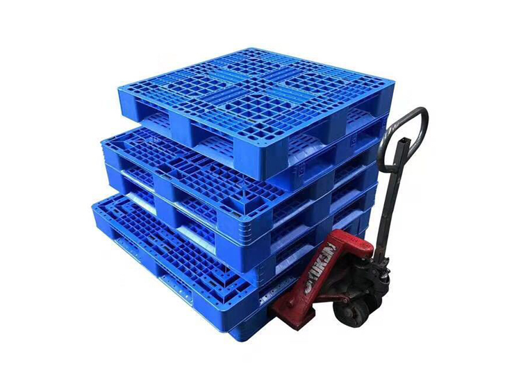 Precautions for using plastic pallet