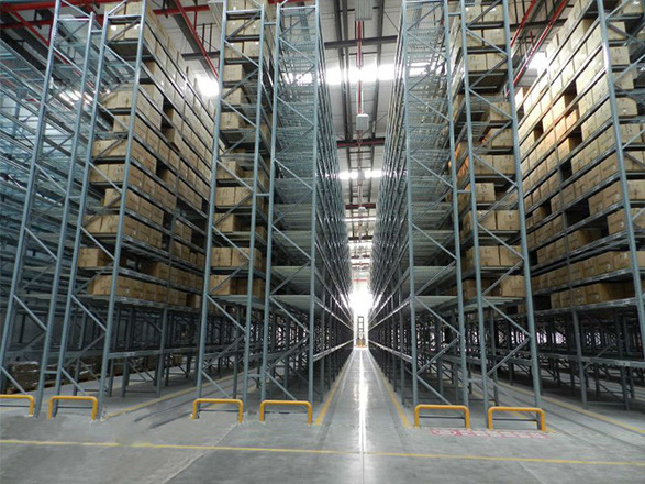 What are the more effective area saving heavy duty storage racking?