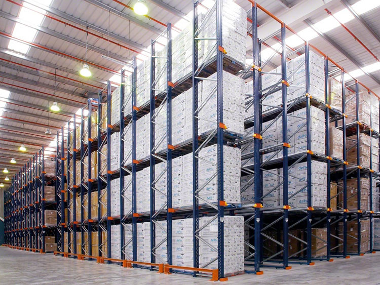 Comparison of drive in pallet rack and drive through pallet rack