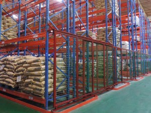 Very Narrow Aisle Pallet Racking System
