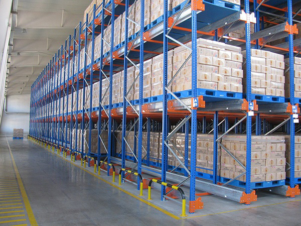 Types of storage racking system with high storage density