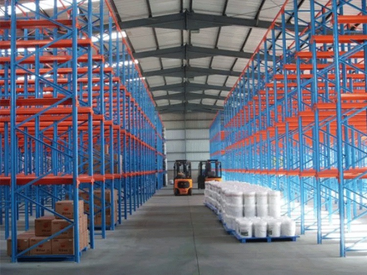 Drive-In Pallet Racking for Refrigerated Warehouse